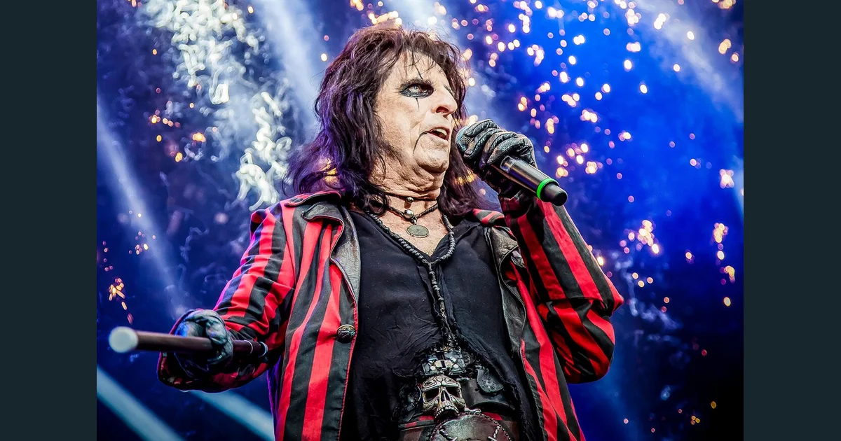 Alice cooper-1446755177.jpg