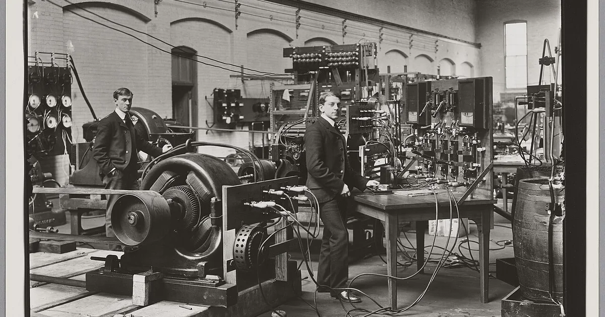 MIT dynamo room Boston campus c1895 original.jpg