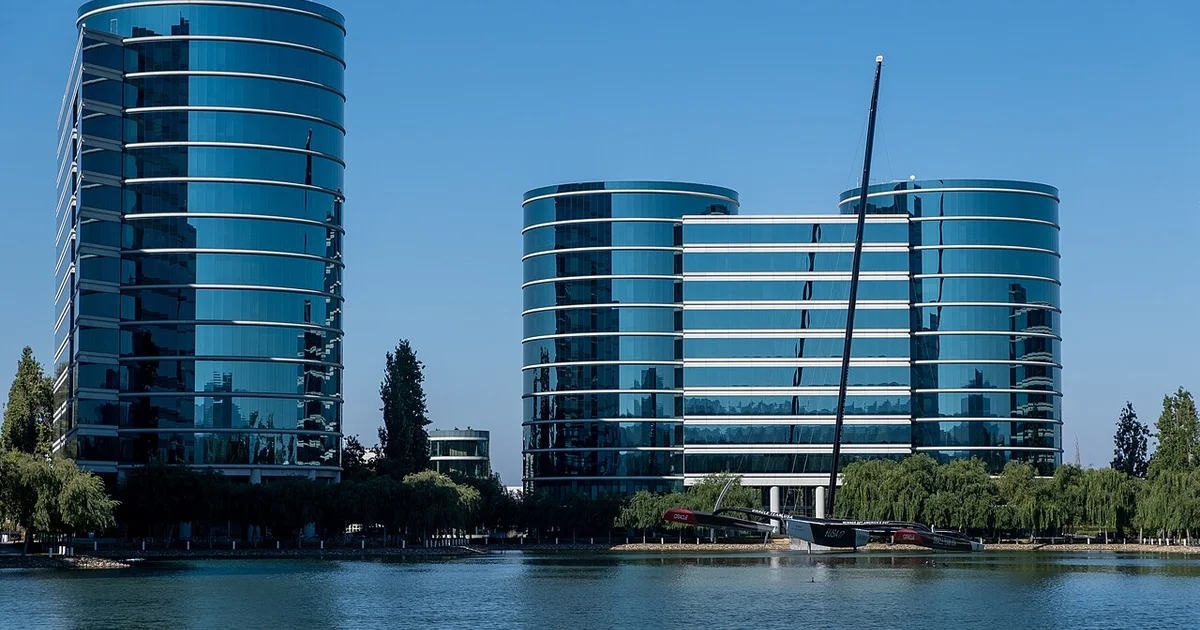 USA 17 at Oracle Corporation Headquarters - July 2019 (8327).jpg