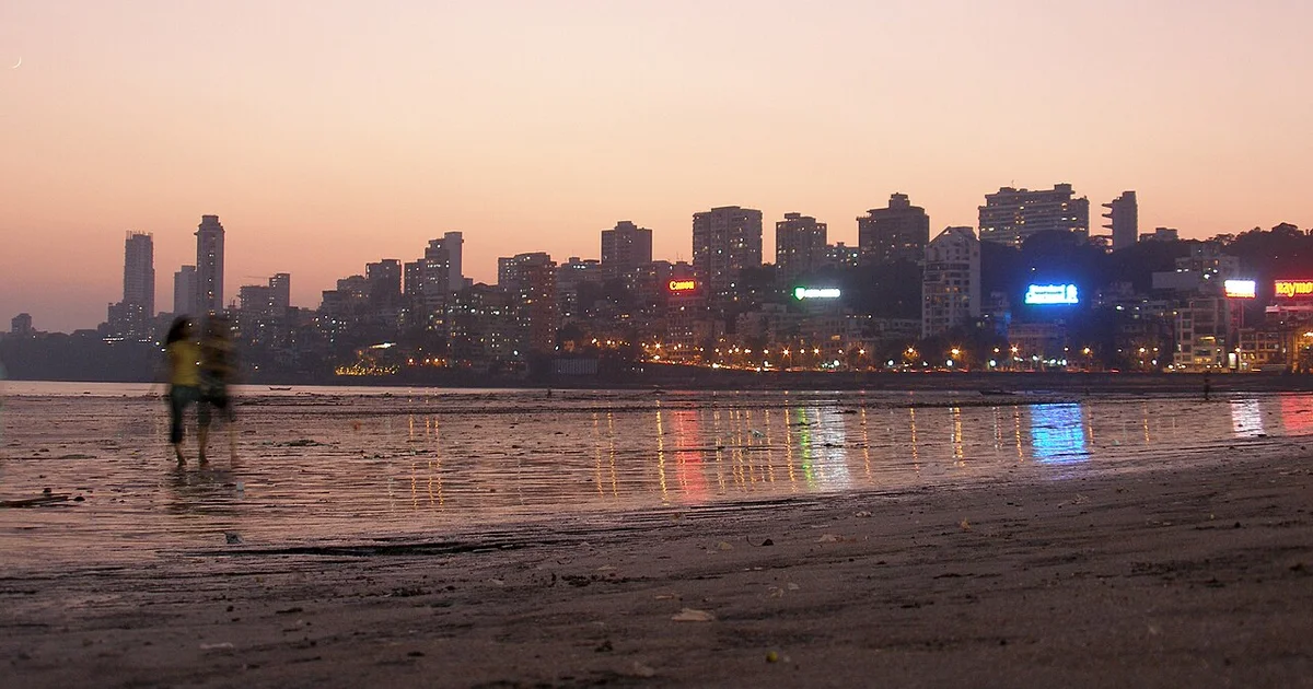 Mumbai, India, Bombay, Mumbai city skyline at night.jpg