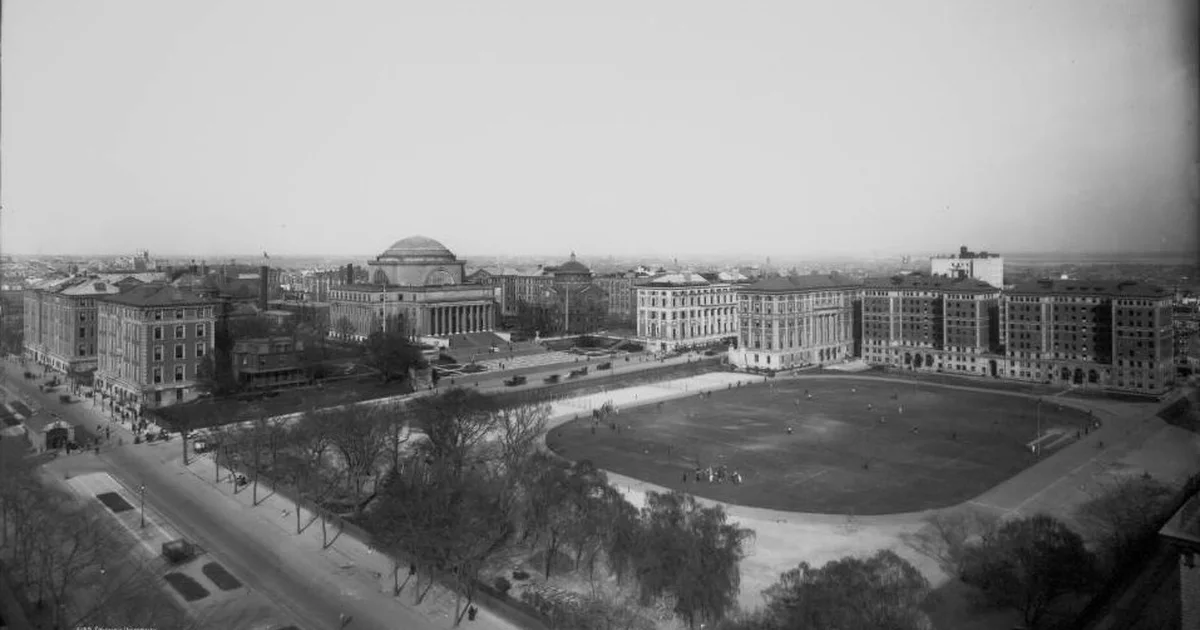 Columbia University 1910.jpg