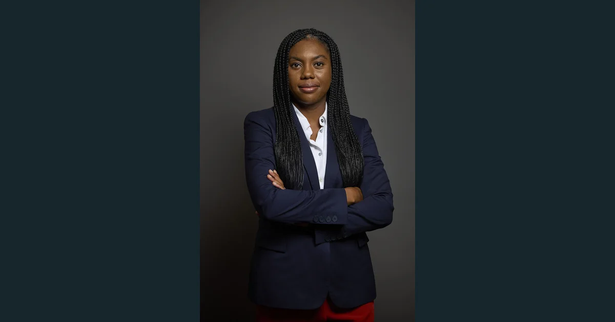 Official portrait of Kemi Badenoch MP, 2024.jpg