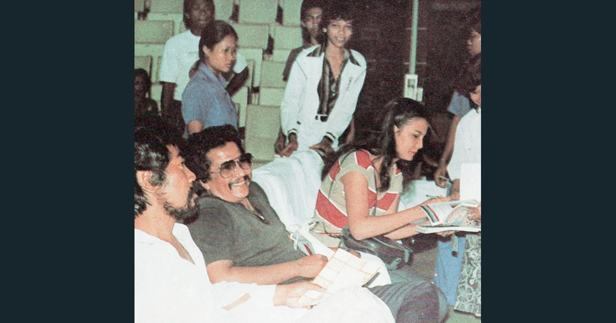 Christine Hakim signing autographs, Festival Film Indonesia (1982), 1983, p54.jpg