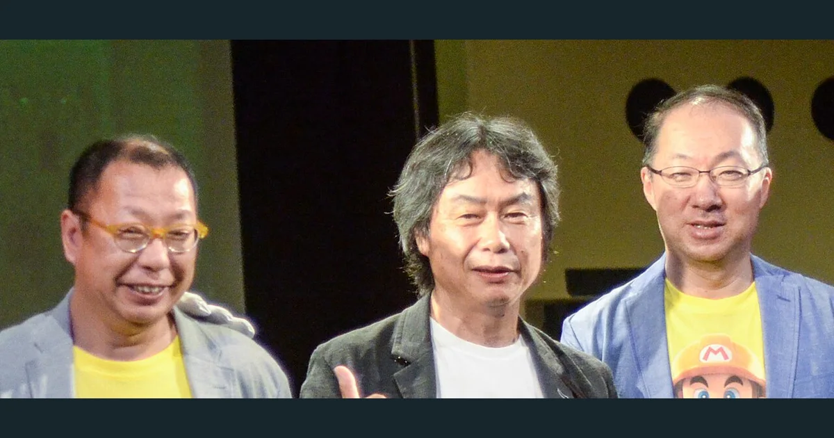 Takashi Tezuka, Shigeru Miyamoto and Kōji Kondō (cropped).jpg