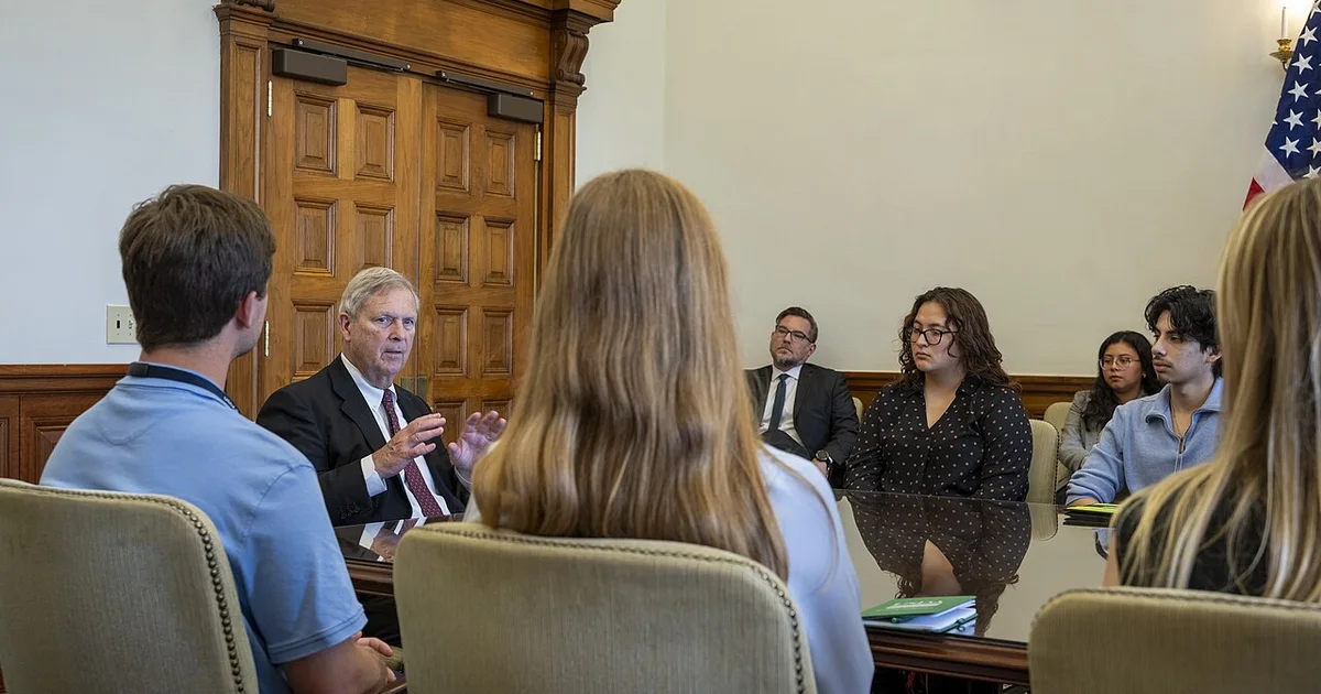 U.S. Department of Agriculture Office of Partnerships and Public Engagement (OPPE) briefs summer interns at the USDA on Thursday, July 11, 2024, in Washington D.C. - 15.jpg